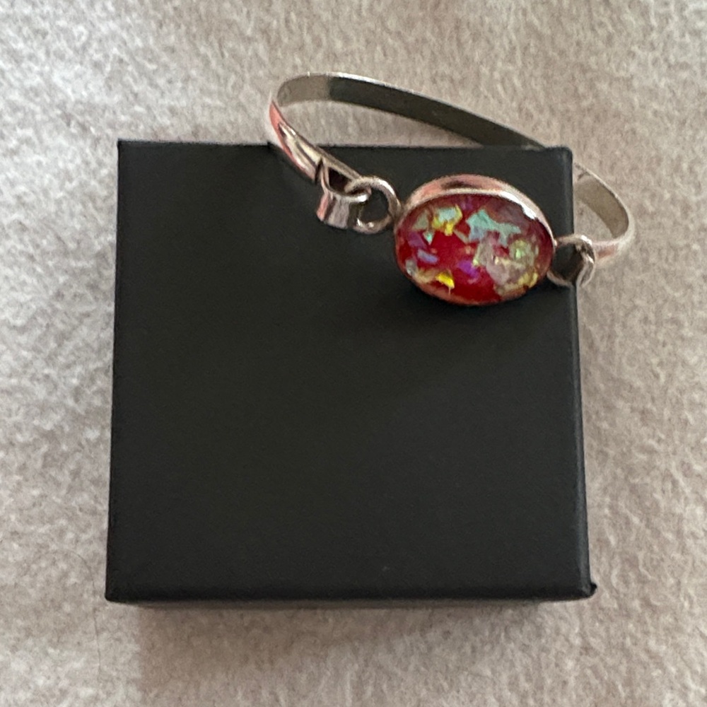 Elegant 925 Silver and Red sparkling stone Women's Bracelet